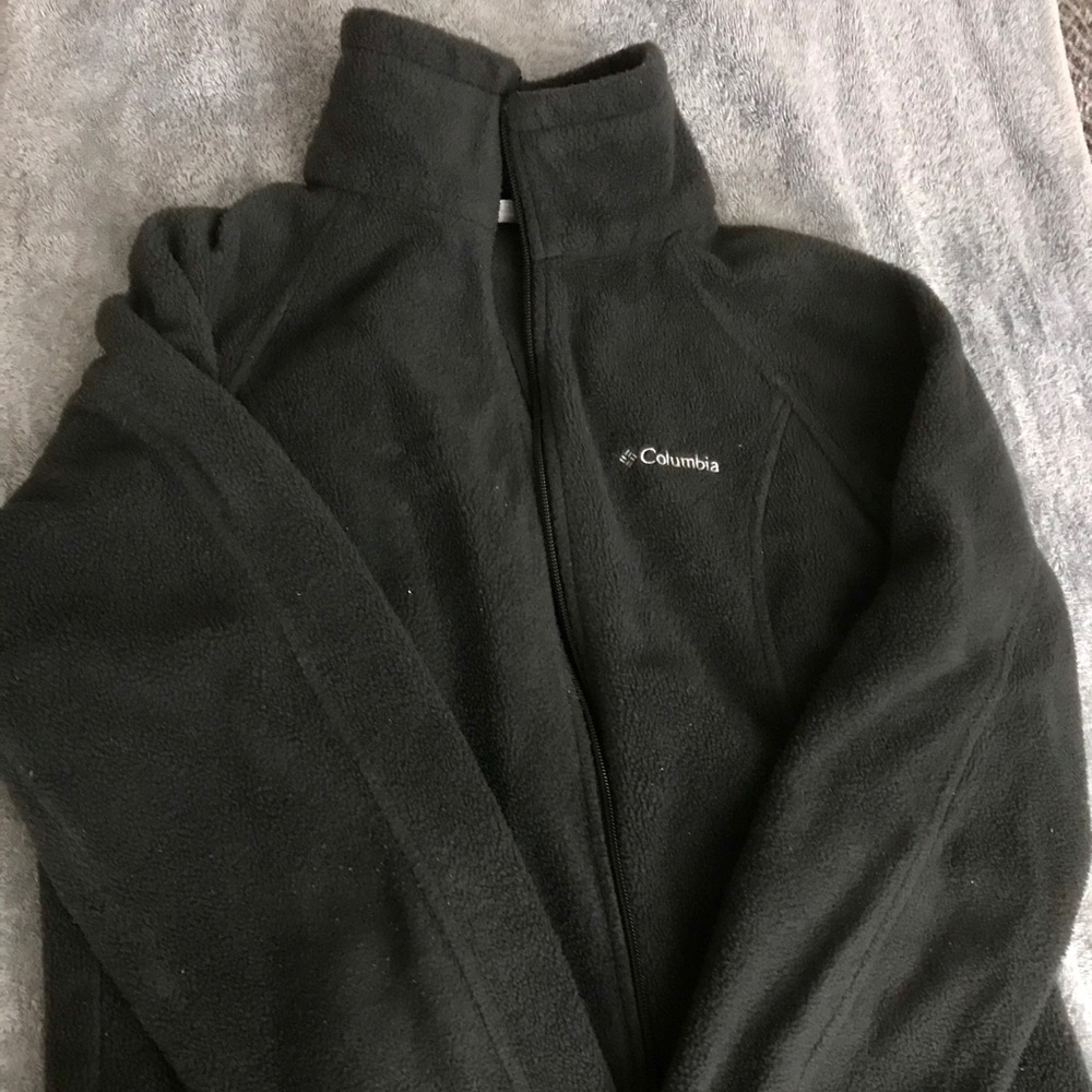 Women’s Medium size jacket.